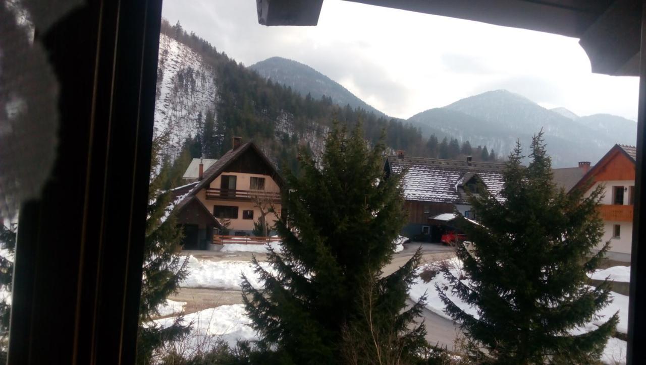 Bed & Breakfast Hisa Resje Bohinj Bilik gambar